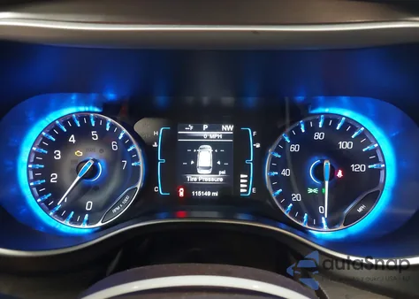 2017 Chrysler Pacifica Touring z USA, uszkodzony, nr VIN 2C4RC1DG6HR655227